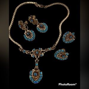 Vintage Barclay Aqua Rhinestone Necklace with Two Pairs of Earrings